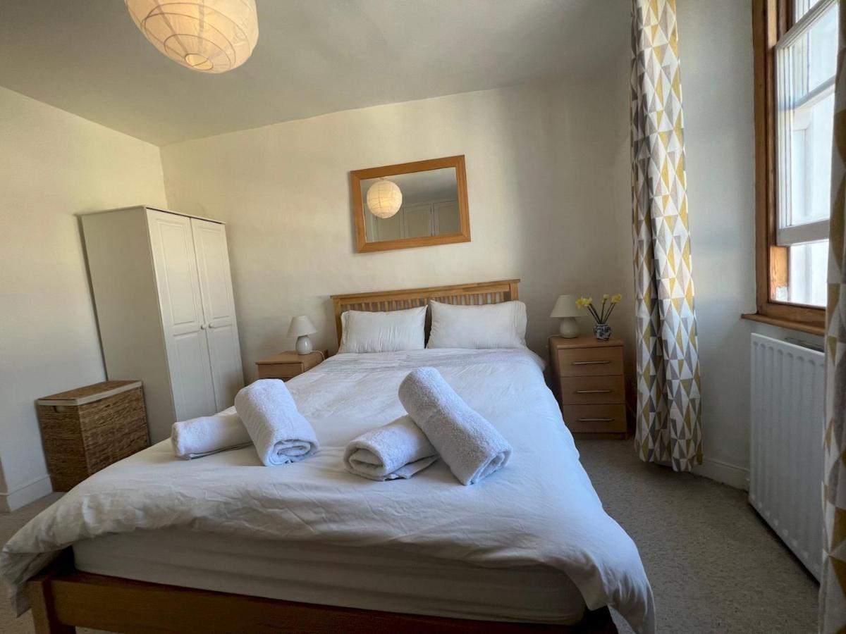 Pass The Keys 64 Church Street Characterful 2-Bed Cottage In The Heart Of Town Kingsbridge  Εξωτερικό φωτογραφία