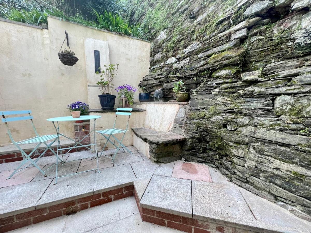 Pass The Keys 64 Church Street Characterful 2-Bed Cottage In The Heart Of Town Kingsbridge  Εξωτερικό φωτογραφία